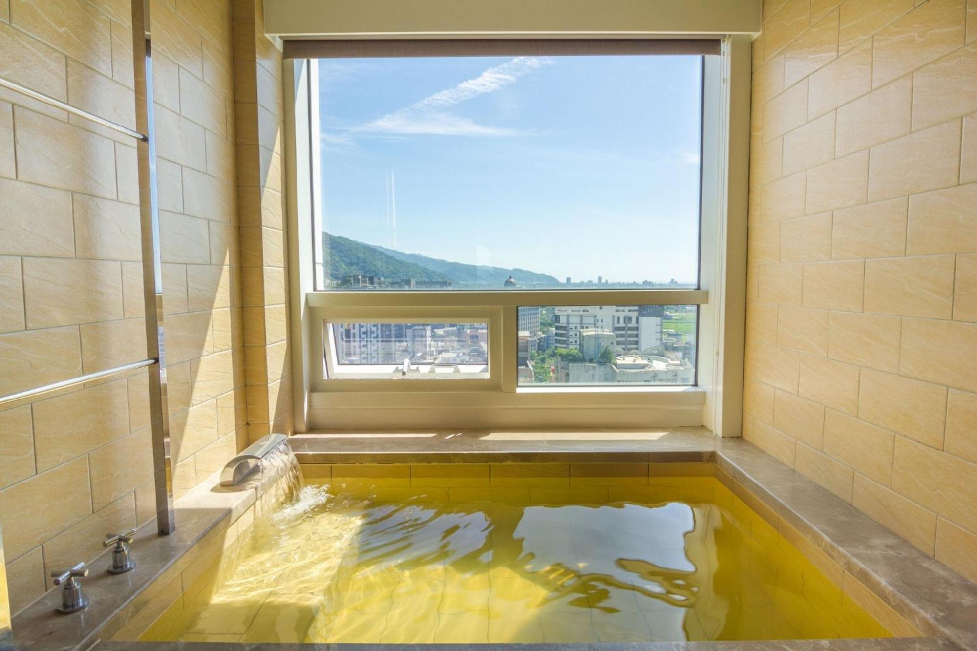 Kilin Hotel, Цзяоси Экстерьер фото